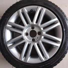 Renault Megane 6,5Jx16 ET49 4x100x60 garnitura