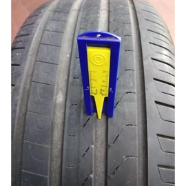 Pirelli 275/40R18 Dot:3919 4,5mm használt NYÁRI gumiabroncs