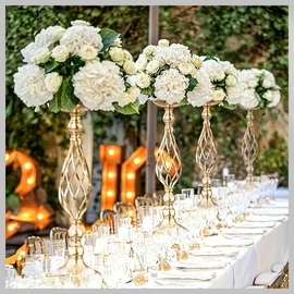 4 db Fém Üreges Virágállvány Elegáns Asztali Központi Dísz Esküvőre UD1959424