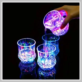 LED-es világító pohár szett – 6 db 200 ml többszínű fény YL1840711