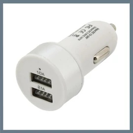 Autós USB adapter – 2 portos, 12/24V szivargyújtóhoz, 5V/2100mA kimenettel 07406