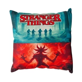 Stranger Things mintás díszpárna ST-03