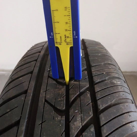 155/65R14 Falken Dot:5012 7 mm használt gumiabroncs