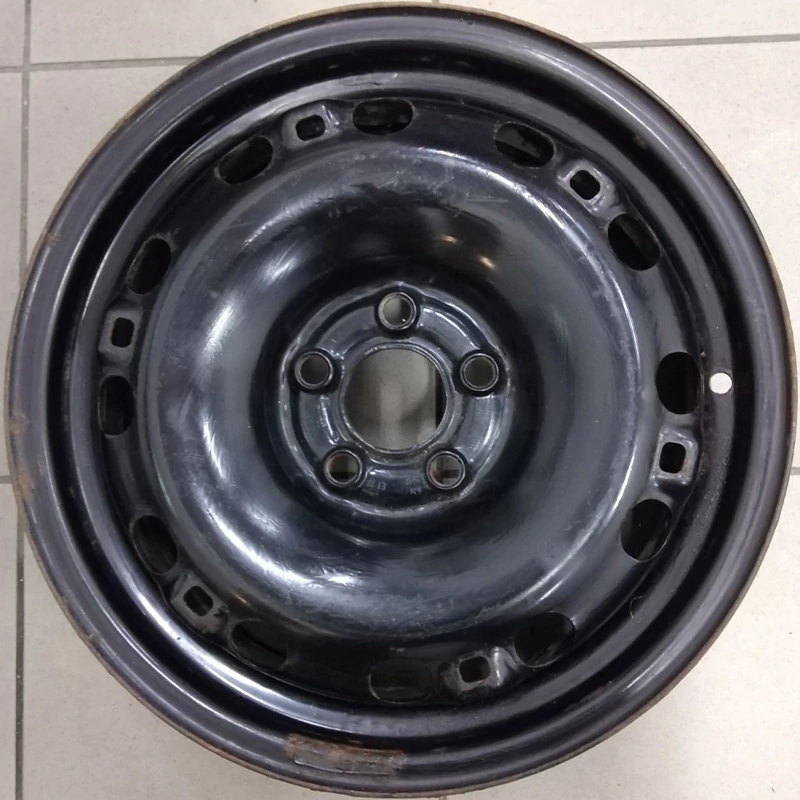 VW 6Jx15 ET38 5x100 57 használt felni