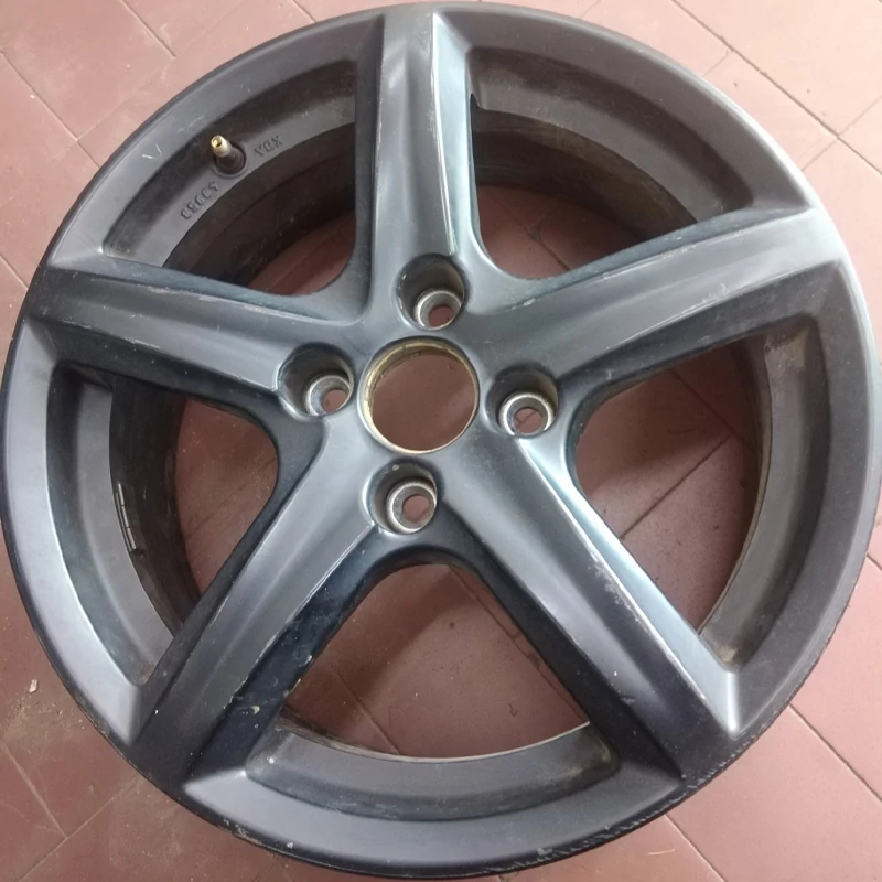 Ford 6,5Jx15 ET:40 4x108x63,3 használt ALU felni